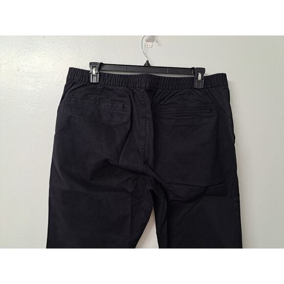 Amazon Men's Tapered Fit Elasticated Waist Chino‎ Pant, Black Size XL 30" - Picture 4 of 11